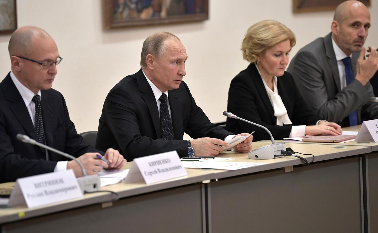 ottobock-ceo-oliver-jakobi-vladimir-wladimir-putin-kreml-meeting